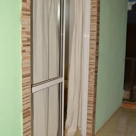 Apartamentos Centricos Puerto Iguazu Exterior photo